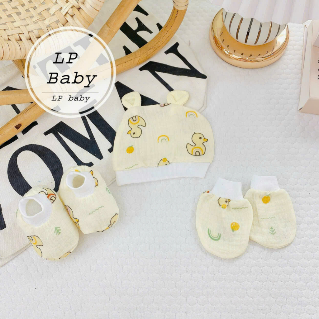 Set mũ bao tay bao chân cho bé sơ sinh chất liệu Muslin họa tiết xinh xắn siêu mềm viền bo LP Baby - Hình ảnh 4